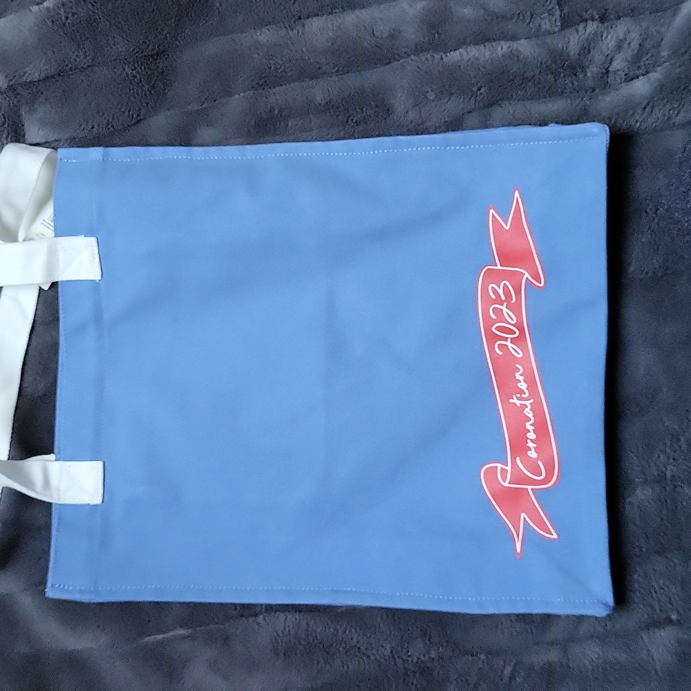 NWT! Radley London Coronation 2023 Tote! - Picture 4 of 11